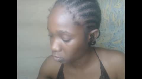 Snapshot of creamyxsugar chatting on 09.30.25 creamyxsugar online show from 09.30.25