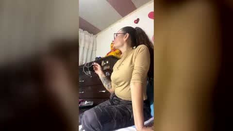 crespavale online show from 03.19.26