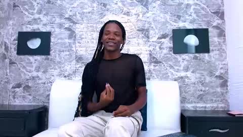 CriisBrown  online show from 11.11.25