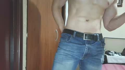 Snapshot of cris2428 chatting on 02.26.25 cris2428 online show from 02.26.25