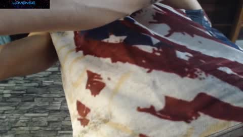 Snapshot of cris_angel01 chatting on 02.12.25 Cris online show from 02.12.25