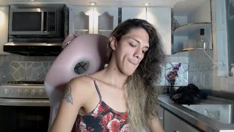 Snapshot of crisozzz chatting on 03.02.26 Cristina Onazis online show from 03.02.26