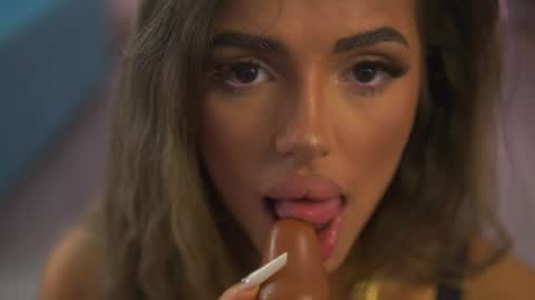 Crissy online show from 04.03.26