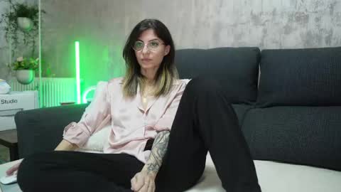crissy_love online show from 02.08.25