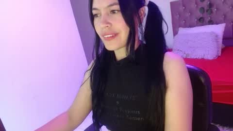 Snapshot of cristal1609 chatting on 09.24.25 cristal1609 online show from 09.24.25