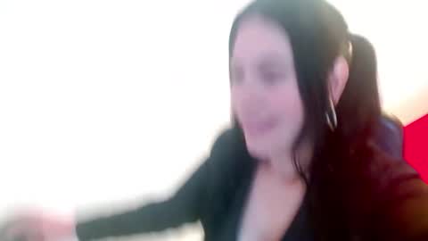 Snapshot of cristal1609 chatting on 10.01.25 cristal1609 online show from 10.01.25