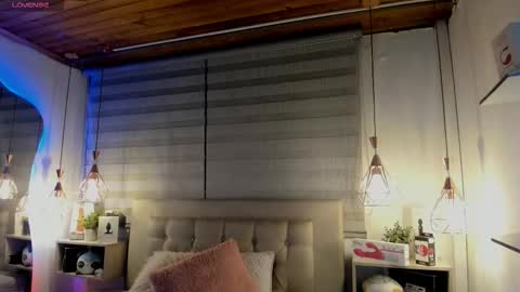 Cristal online show from 10.03.25