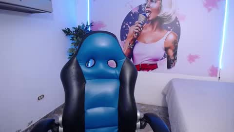 Milena online show from 01.11.25