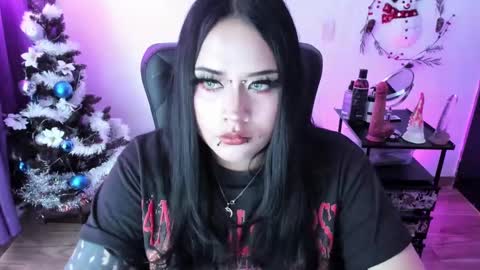 Cris online show from 12.20.24