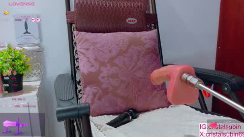 Snapshot of cristal_subin69 chatting on 09.30.25 STEFANYIG cristalsubin online show from 09.30.25