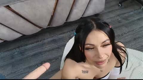 CRISTAL  VIOLETA online show from 12.17.25