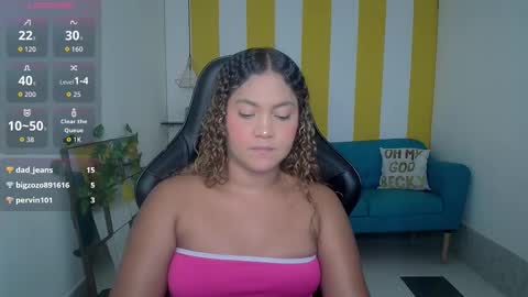 Snapshot of cristal_war chatting on 11.05.25 Cristal online show from 11.05.25