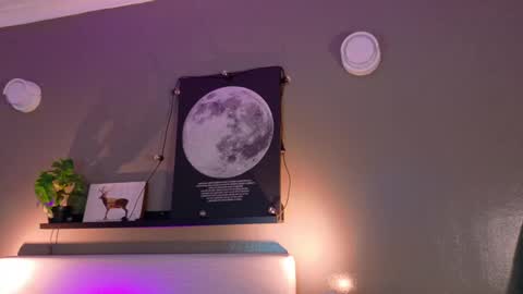 Snapshot of cristalcornner_ chatting on 09.28.25 Nicole Connection time 220pm-910pmCol online show from 09.28.25