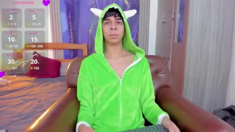 cristhian online show from 11.26.25