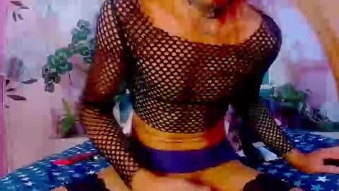 Snapshot of cristhy_huge_cockts chatting on 09.20.25 cristhy_huge_cockts online show from 09.20.25