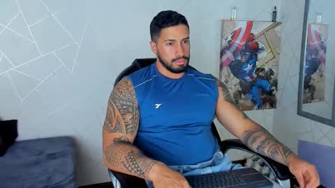 Snapshot of cristian_walker chatting on 01.12.25 cristian walker online show from 01.12.25