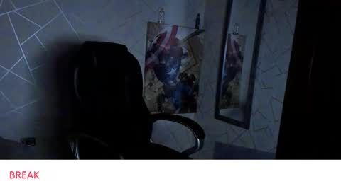 Snapshot of cristian_walker chatting on 01.28.25 cristian walker online show from 01.28.25