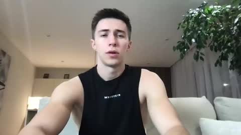 Snapshot of cristianovilla chatting on 01.31.25 CristianoHailey online show from 01.31.25