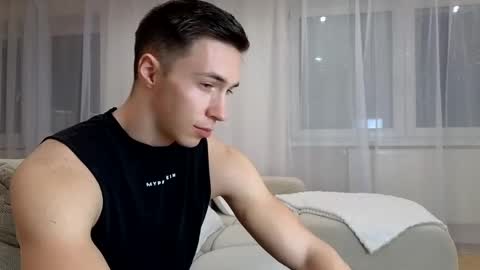 Snapshot of cristianovilla chatting on 02.16.25 CristianoHailey online show from 02.16.25