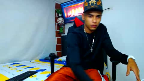 Snapshot of cristiantayron chatting on 06.01.26 cristian online show from 06.01.26