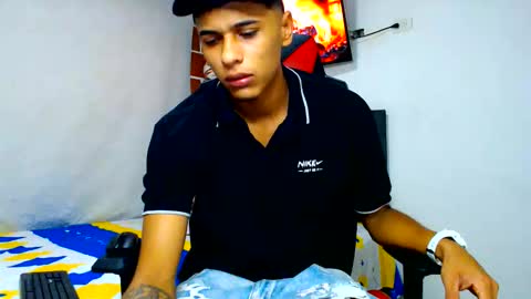 Snapshot of cristiantayron chatting on 06.02.26 cristian online show from 06.02.26