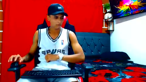 Snapshot of cristiantayron chatting on 07.07.26 cristian online show from 07.07.26