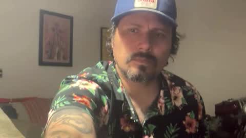 Snapshot of cristianthelion chatting on 04.23.26 cristianthelion online show from 04.23.26