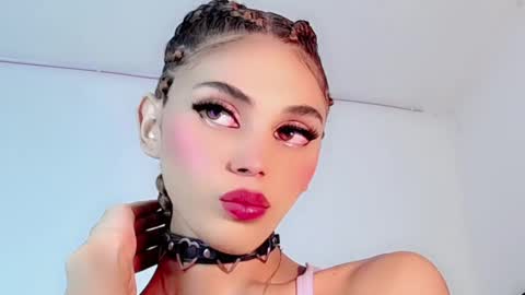 Cristinadollsex online show from 02.01.25