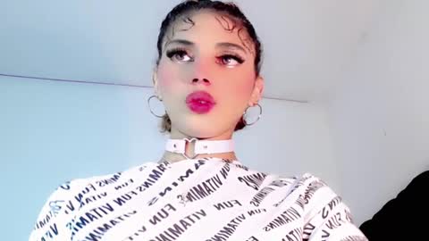 Cristinadollsex online show from 02.12.25