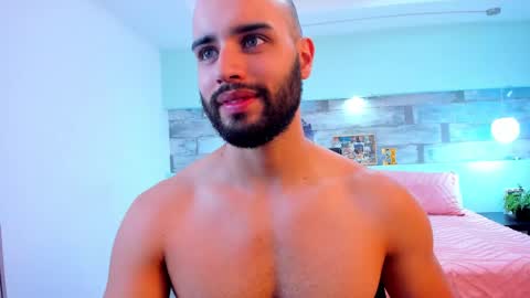 Cristobal Alzate online show from 02.21.25