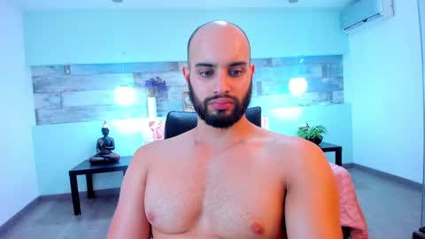 Cristobal Alzate online show from 02.21.25