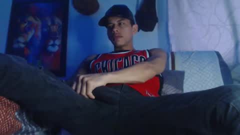 Snapshot of cristofer_dick5511 chatting on 10.03.25 criistofer online show from 10.03.25