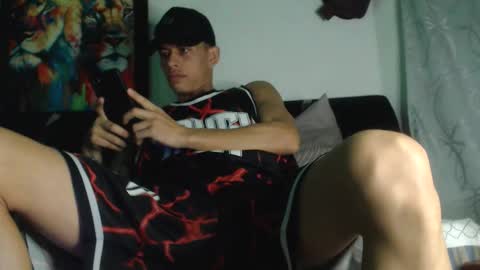 Snapshot of cristofer_dick5511 chatting on 10.12.25 criistofer online show from 10.12.25