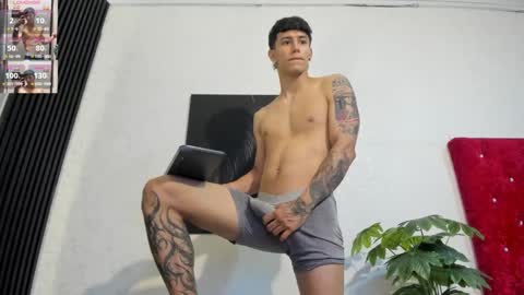 cristopher23  online show from 02.20.25