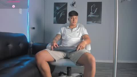 Cristopher online show from 02.10.26