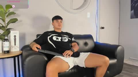 Cristopher online show from 04.21.26