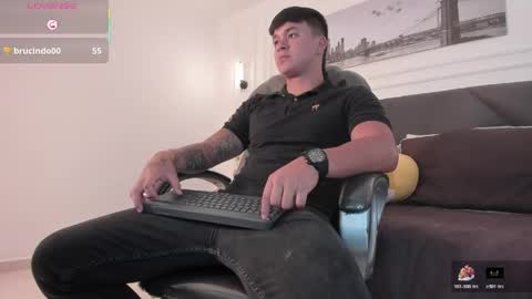 Snapshot of cristopher_strong chatting on 05.07.26 Cristopher online show from 05.07.26