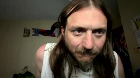 Snapshot of critterluvsfeet chatting on 05.10.26 Critter2999LuvsFeet online show from 05.10.26