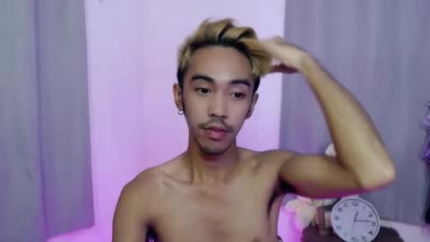 crocodale online show from 11.25.25