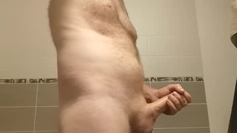 Snapshot of cronma chatting on 10.22.25 cronma online show from 10.22.25