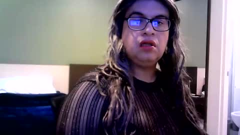 Linda Cross online show from 10.30.25