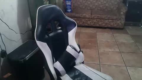 Snapshot of crossdressernola504 chatting on 01.20.25 crossdressernola504 online show from 01.20.25