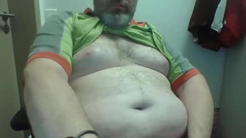 Snapshot of crouch1 chatting on 05.14.26 Crouch1 online show from 05.14.26