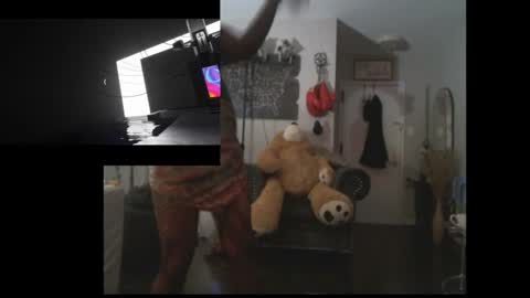 Snapshot of crow_malice chatting on 02.26.26 crow_malice online show from 02.26.26