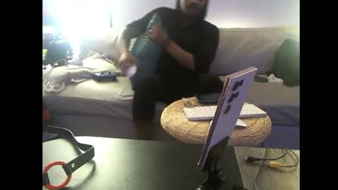 Snapshot of crow_malice chatting on 03.21.26 crow_malice online show from 03.21.26