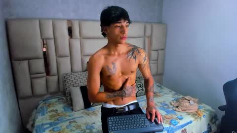 Croy online show from 03.12.26