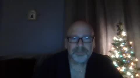Snapshot of cruising_guy chatting on 10.27.25 fun guy online show from 10.27.25