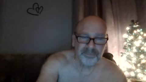 Snapshot of cruising_guy chatting on 07.06.26 fun guy online show from 07.06.26