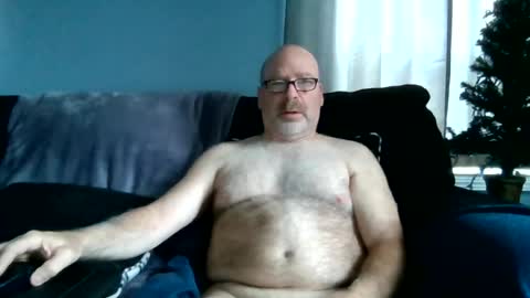 Snapshot of cruising_guy chatting on 07.07.26 fun guy online show from 07.07.26