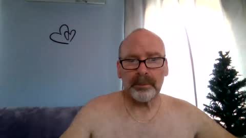 Snapshot of cruising_guy chatting on 07.12.26 fun guy online show from 07.12.26